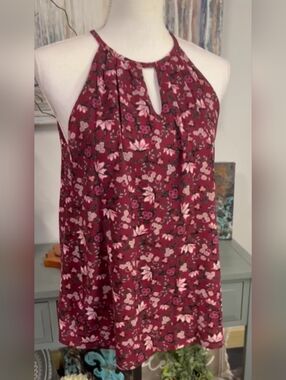 Daytrip Red Floral Halter Tank Top Medium